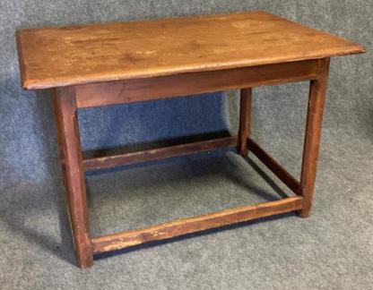 Early Pine Tavern Table (1 of 4)