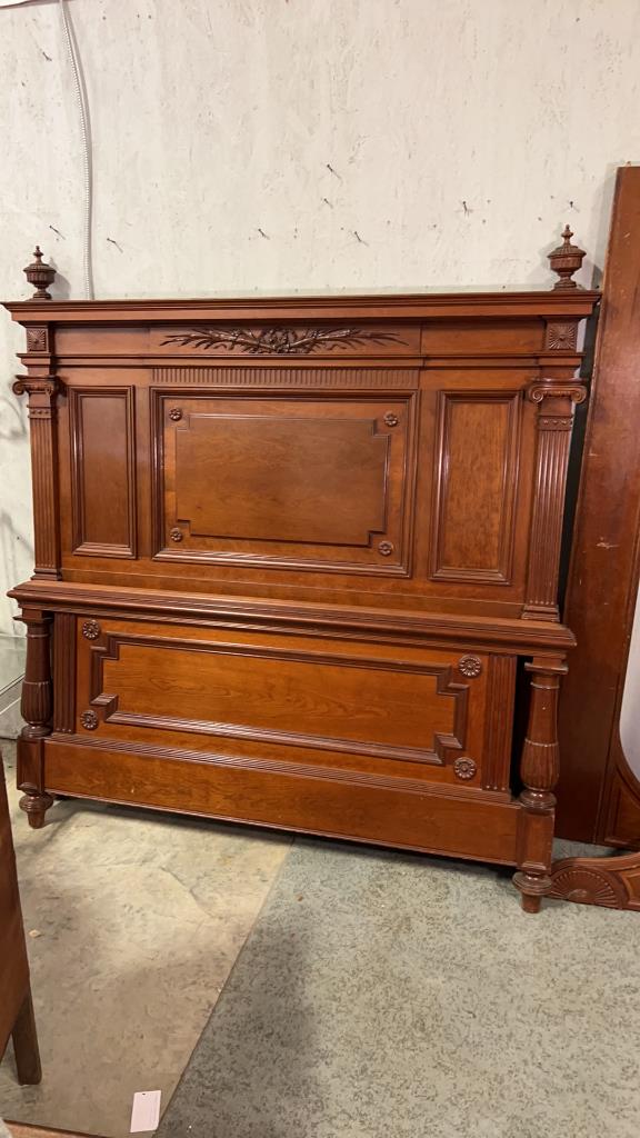 Classical Antique Cherry Queen Bed: Wheat and ribbon carving, with rails