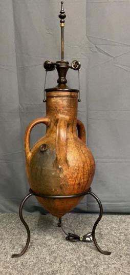 Pottery vase lamp (1 of 5)