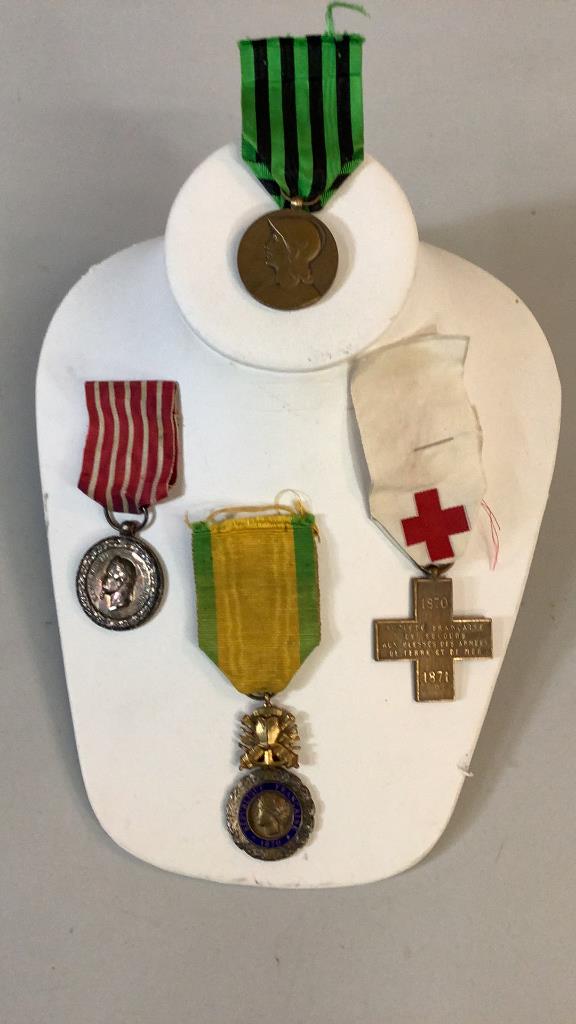 4 French Military Medals: Top- 1870-1871 Georges Lemuire medal w/ribbon, Left- 1859 Italian Campaign Napoleon III W/ ribbon, Center-1870 French Medal of Valor, R- French Red Cross Medal, 1870-1871