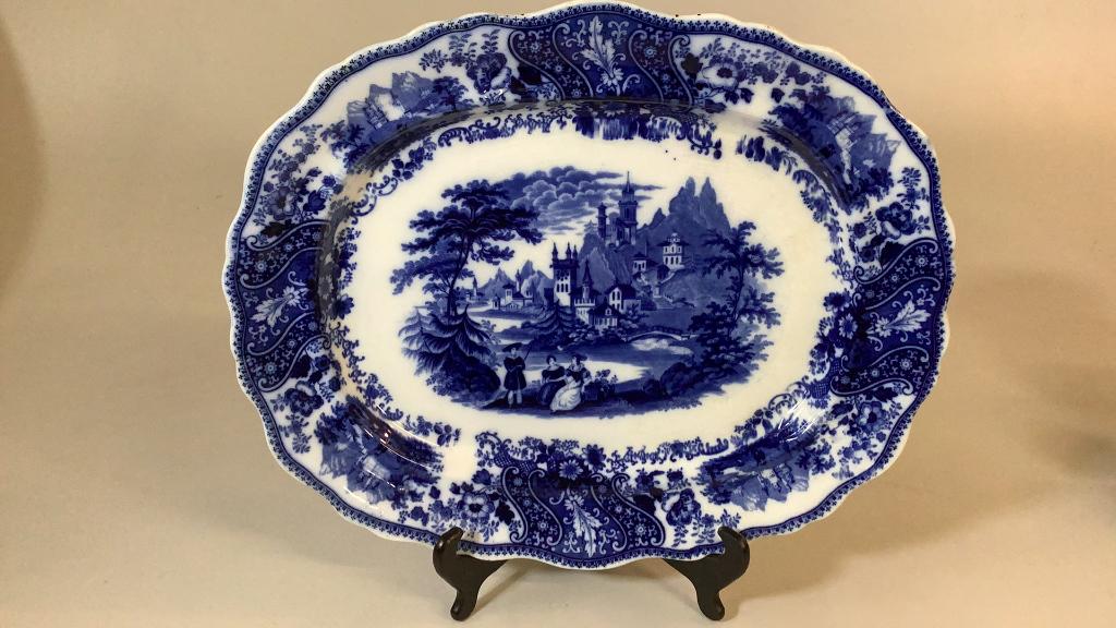 Flow Blue Platter (1 of 4)