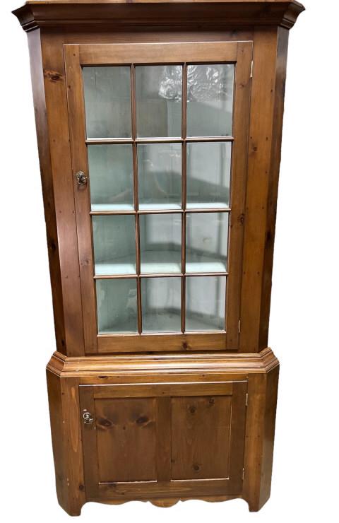 Bench Made White Pine Corner Cupboard (1 of 3)