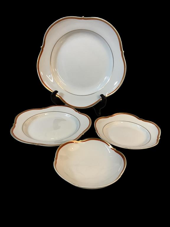 Partial  Set Meissen China (1 of 4)