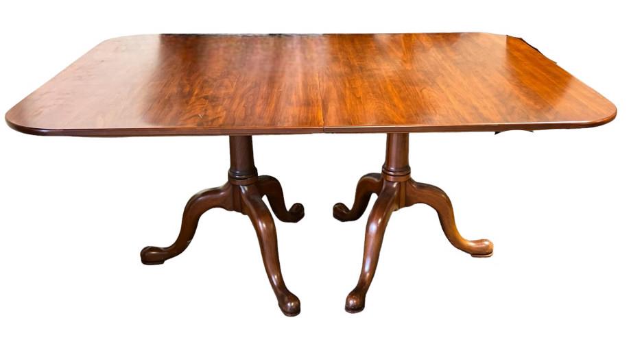 Henkel Harris Double Pedestal Dining Table (1 of 4)