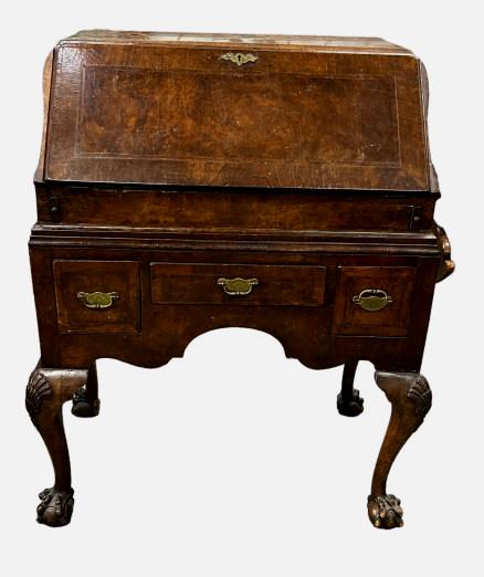 Burl Walnut Chippendale Style Ladies Desk (1 of 5)