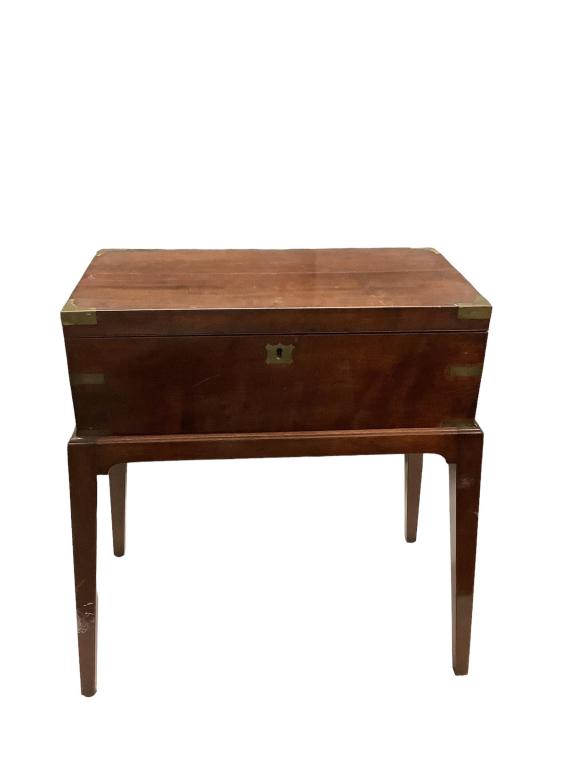 English Lap Desk on Stand (1 of 5)