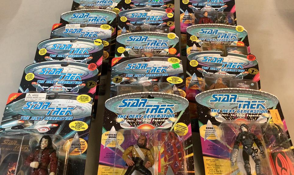 15 Star Wars The Next Generation Action Figures (1 of 5)