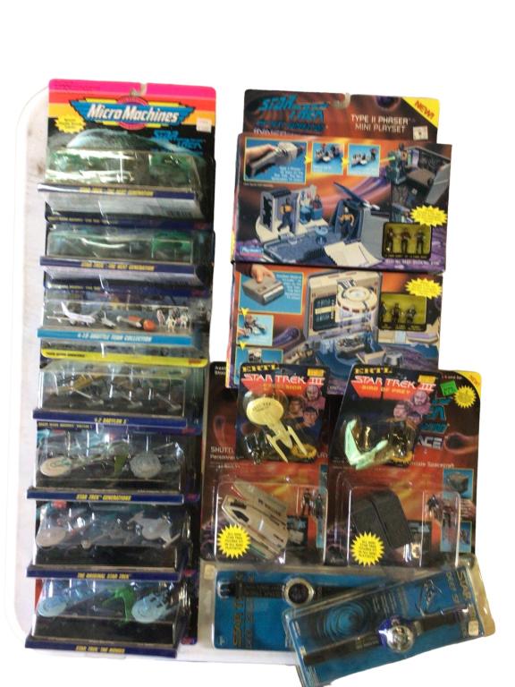 Assorted Star Trek toys and collectibles (1 of 8)