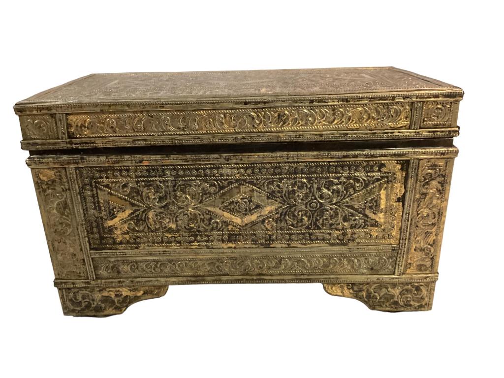 Philippine Bronze and Silver Betel Nut Box (1 of 4)