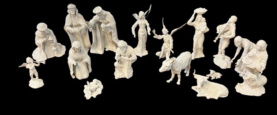 Bisque Boehm Nativity Set (1 of 5)