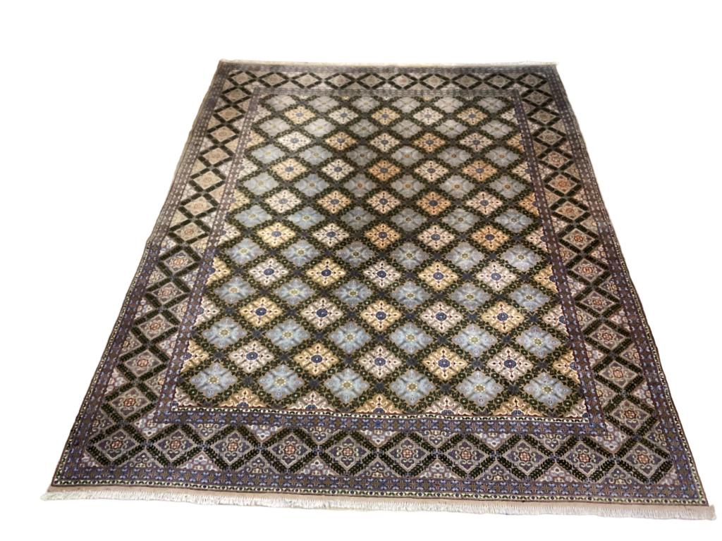 Modern Lattice Oriental Style Carpet, (1 of 9)