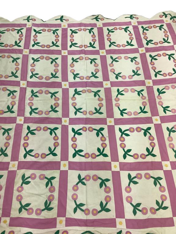 Colorful  Appliqué Quilt (1 of 6)