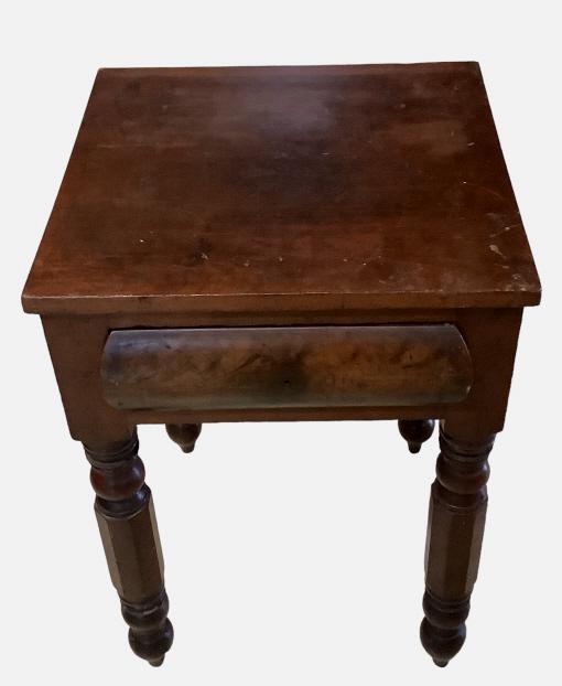 Cherry One Drawer Stand (1 of 4)