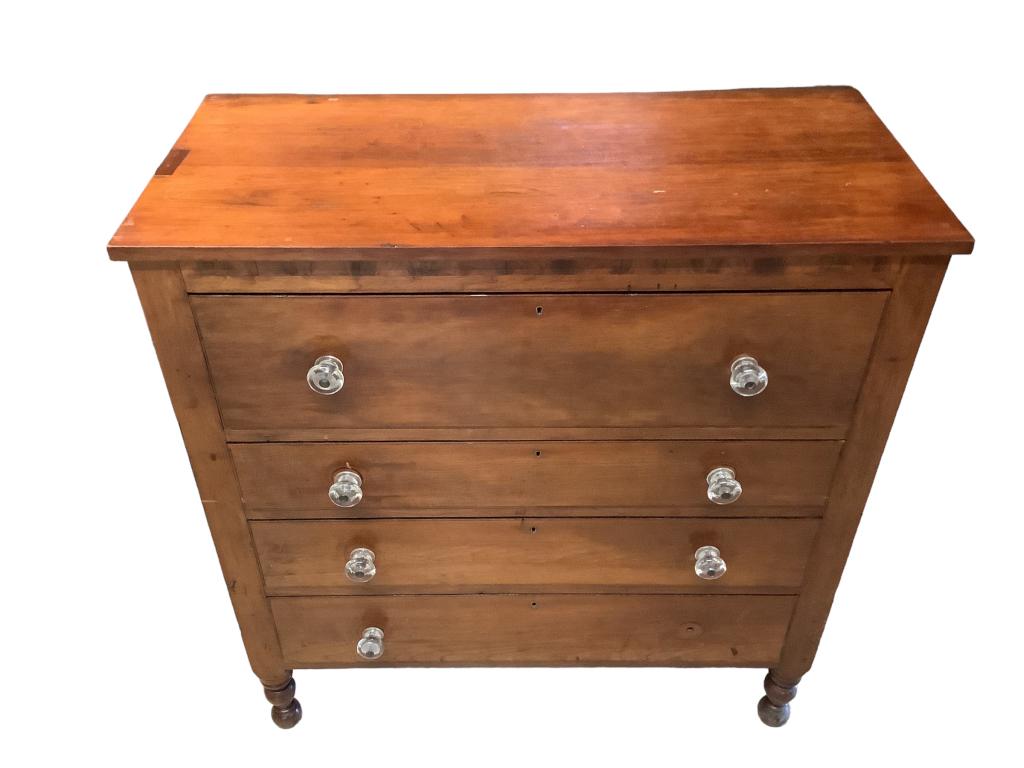 4 Drawer Sheraton Cherry Chest (1 of 6)