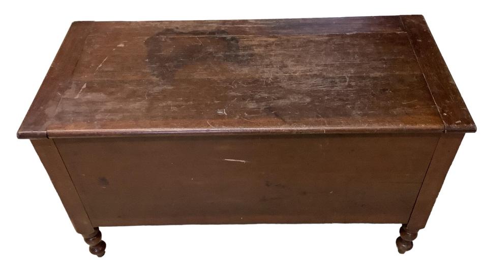 Cherry Blanket Chest (1 of 5)