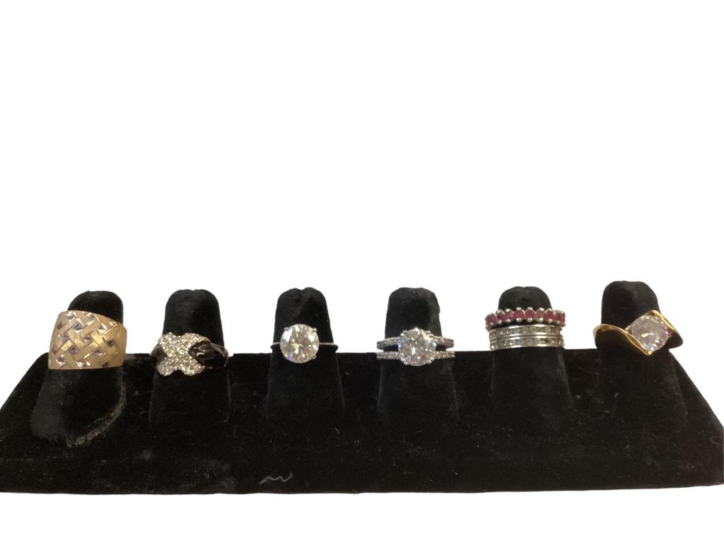 Seven Fashion Rings (1 of 4)