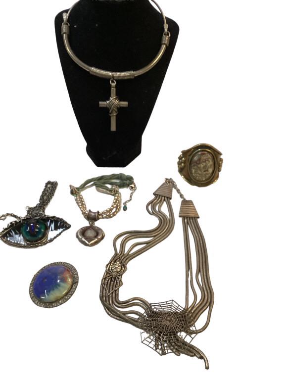 Six Pieces Vintage, Statement Jewelry (1 of 8)