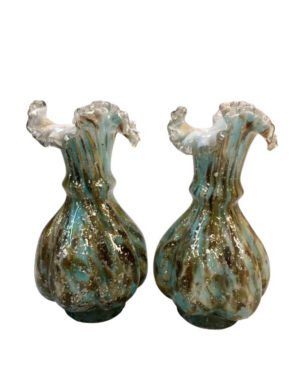 Pair Fenton Confetti Vases (1 of 4)