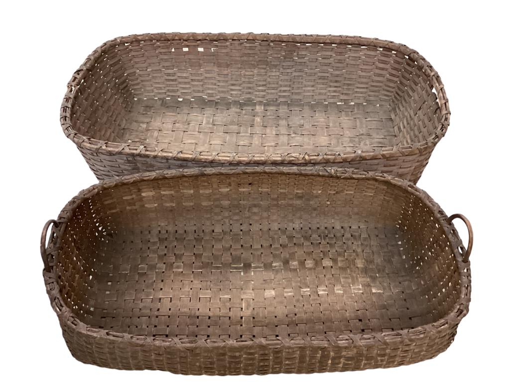2 Antique Flat Woven Field Baskets (1 of 4)