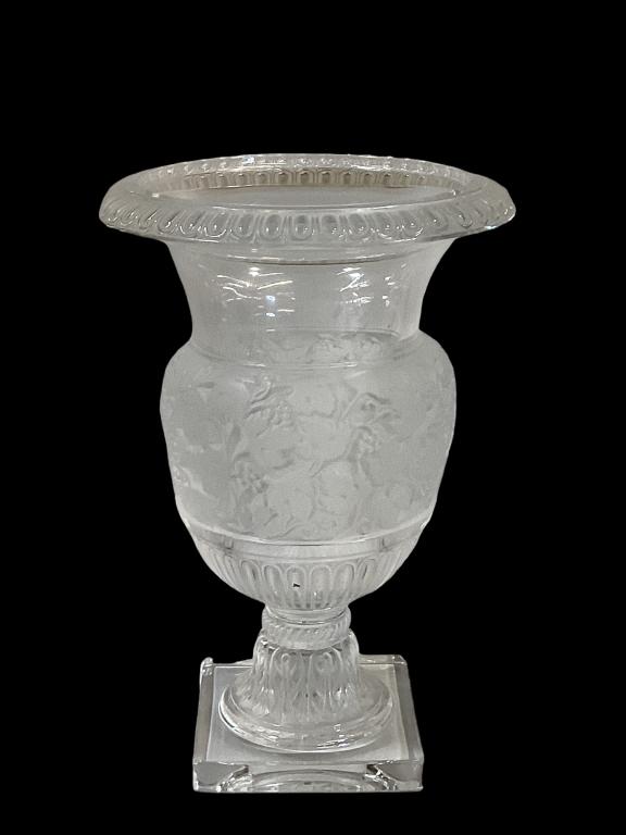 Lalique Crystal Versailles Vase Auction