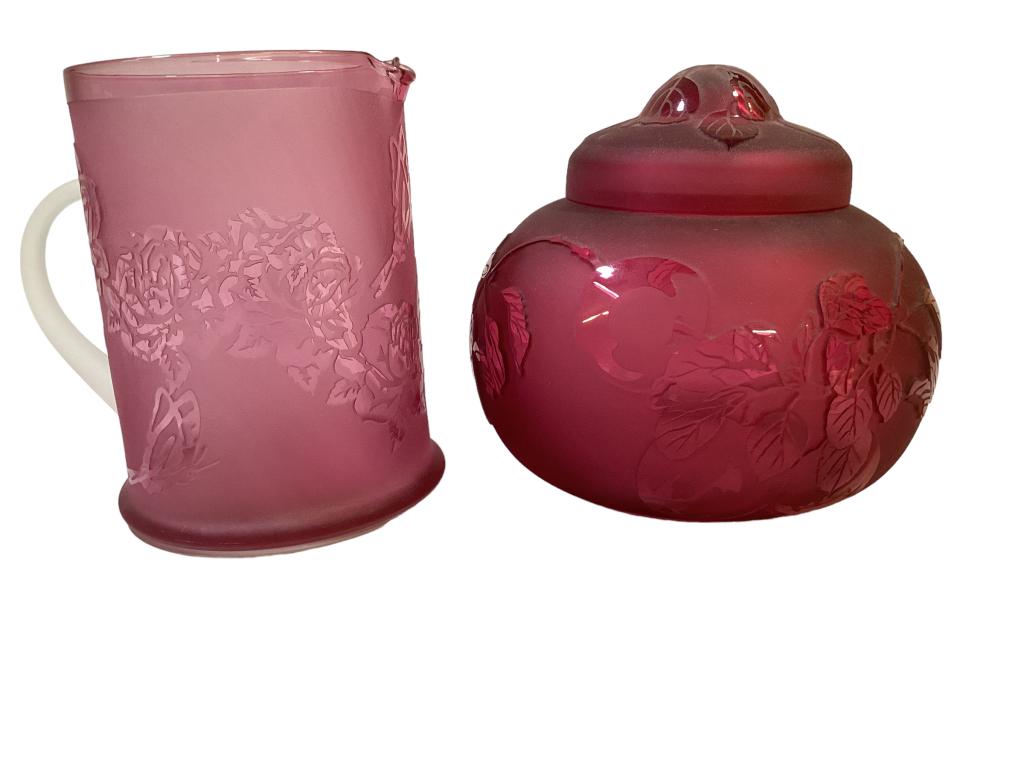 2 Pieces Kelsey Murphy, Pilgrim Cameo Glass (1 of 5)