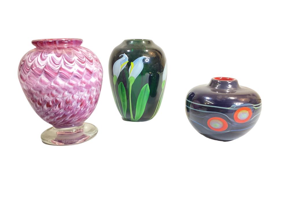 3 Pieces Art Glass (1 of 5)