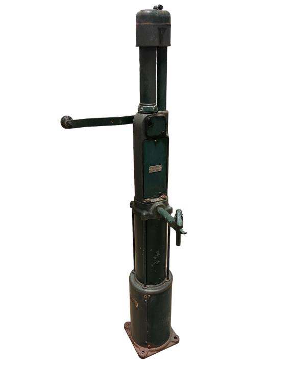 Tokheim Oil Tank & Pump Co. Fort Wayne, Ind (1 of 4)