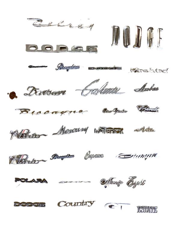 29 Assorted Vintage Car Badges. (1 of 6)