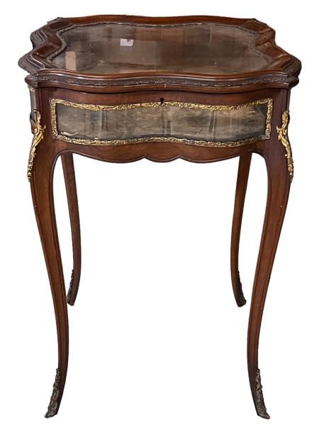 Vitrine Table (1 of 3)