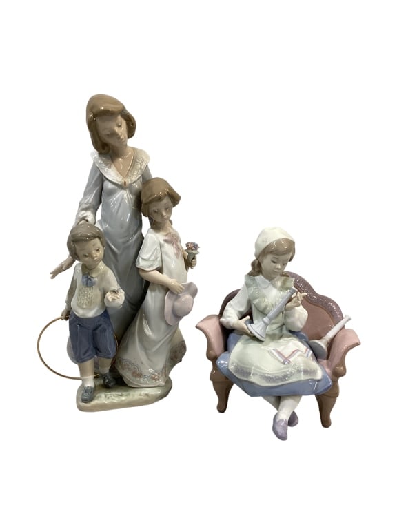 2 Lladro Figurines (1 of 6)