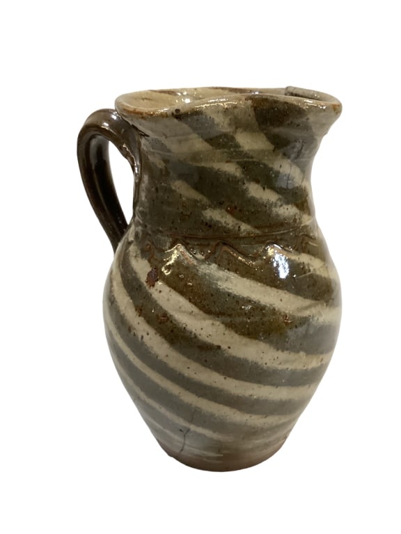 BB Craig Swirl Pitcher (1 of 5)