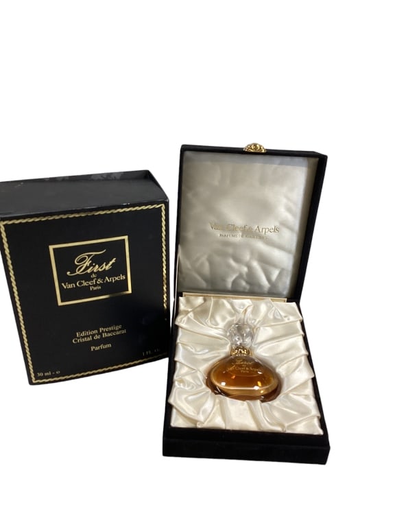 First Edition Prestige in Cristal Baccarat Bottle (1 of 6)