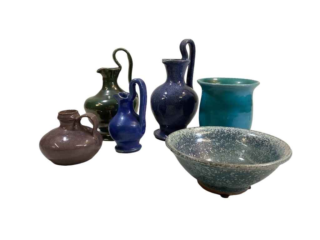 Six Pieces Of Pottery (1 of 5)