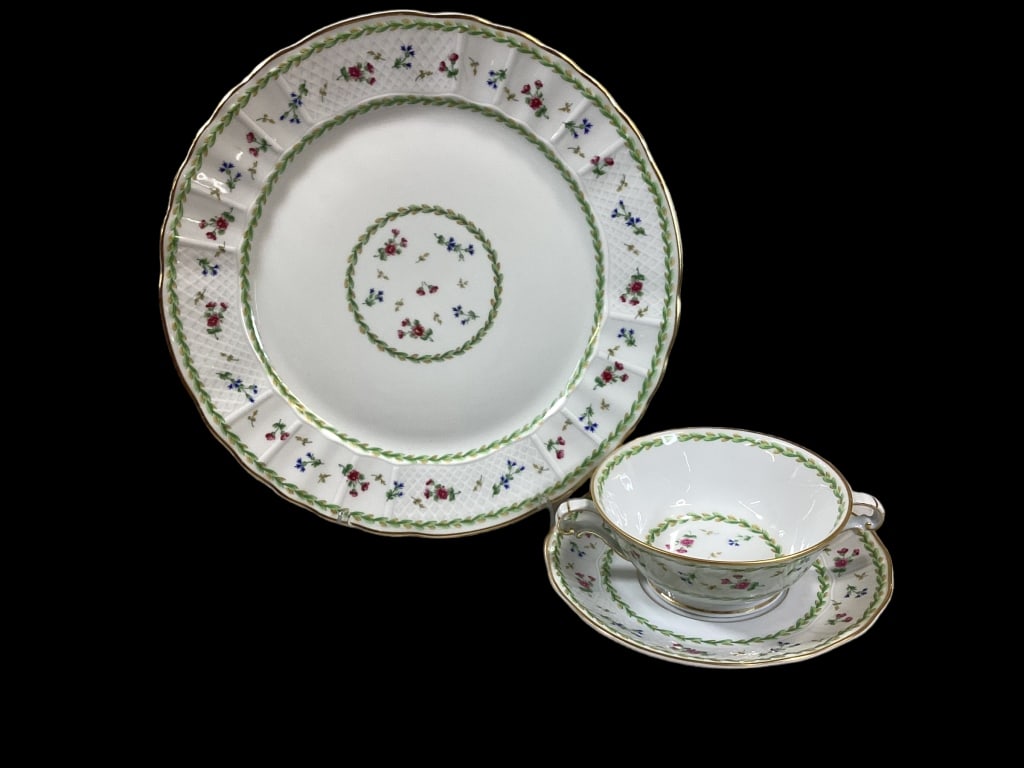 Limoge Bernardaud Artois China: 14 each : 10 inch service plates, cream soups and underplates, Verte color pattern, gilt rims with florals, * 1 plate chip to underside Line Item # 28
