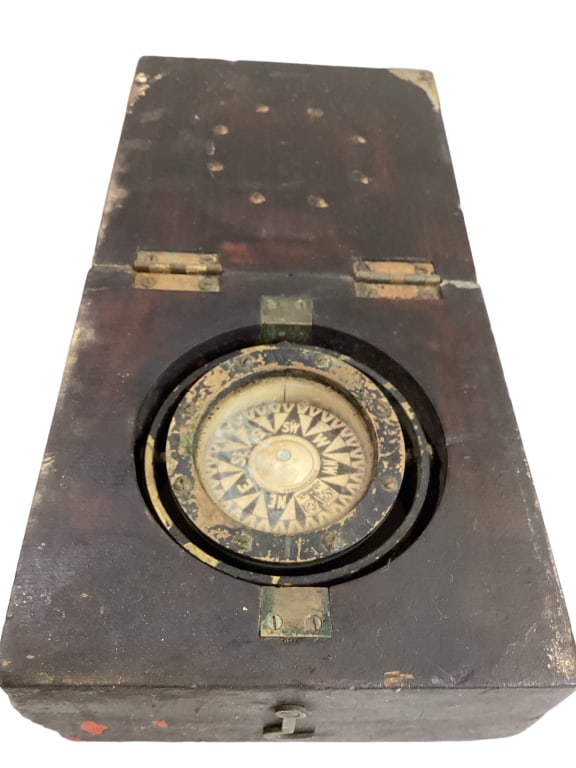Ritchie Antique Ships Compass (1 of 4)