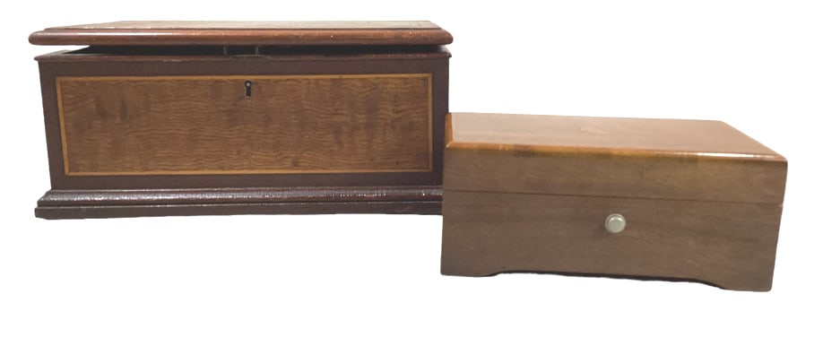 Thorns Music Box, Document Box (1 of 6)