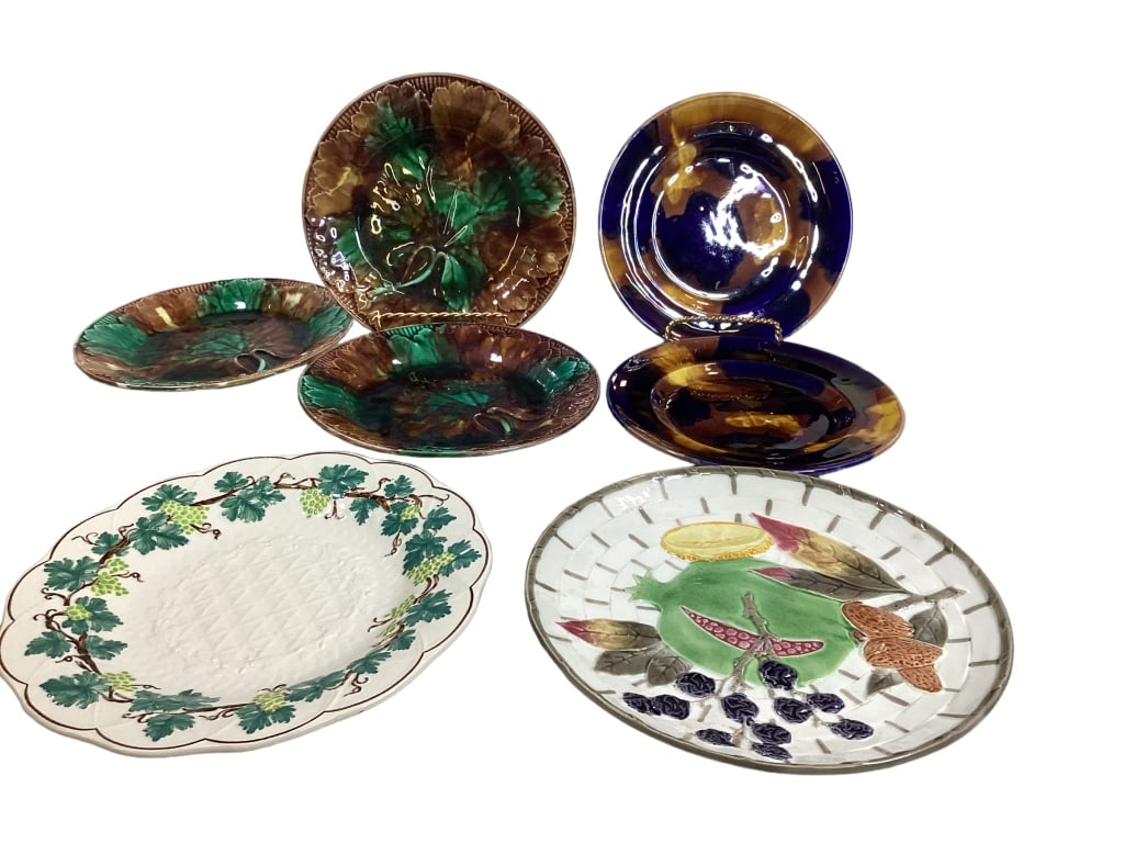 Seven Wedgwood  Majolica Plates (1 of 7)