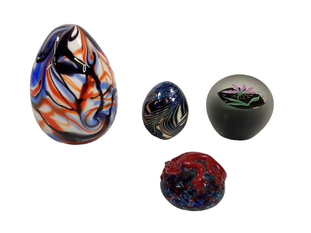 4 Art Glass Paperweights (1 of 5)