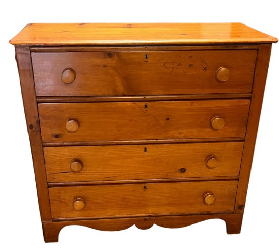 Antique White Pine Cottage Chest (1 of 4)