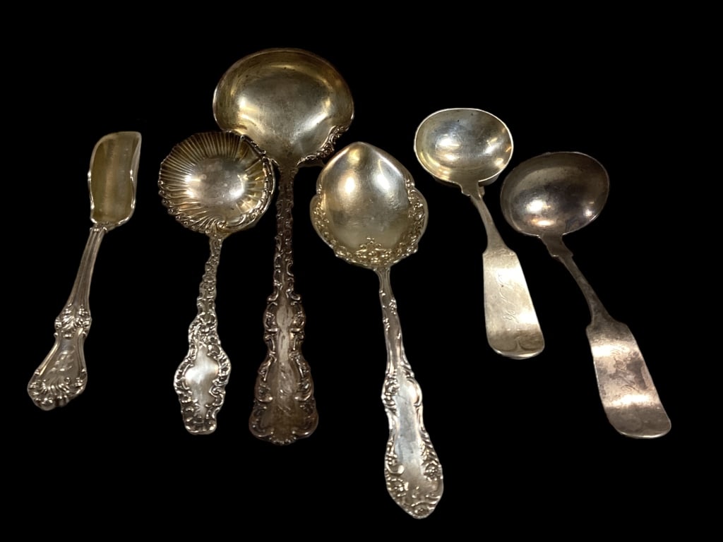 Six Sterling Serving Articles (1 of 6)