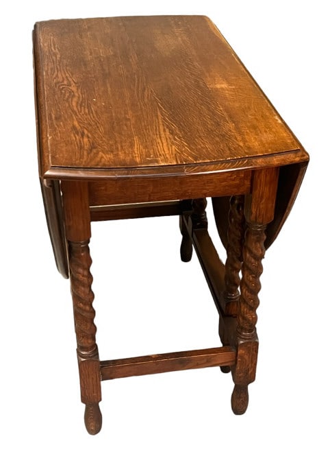 English Oak Barley Twist  Gate Leg Table (1 of 4)