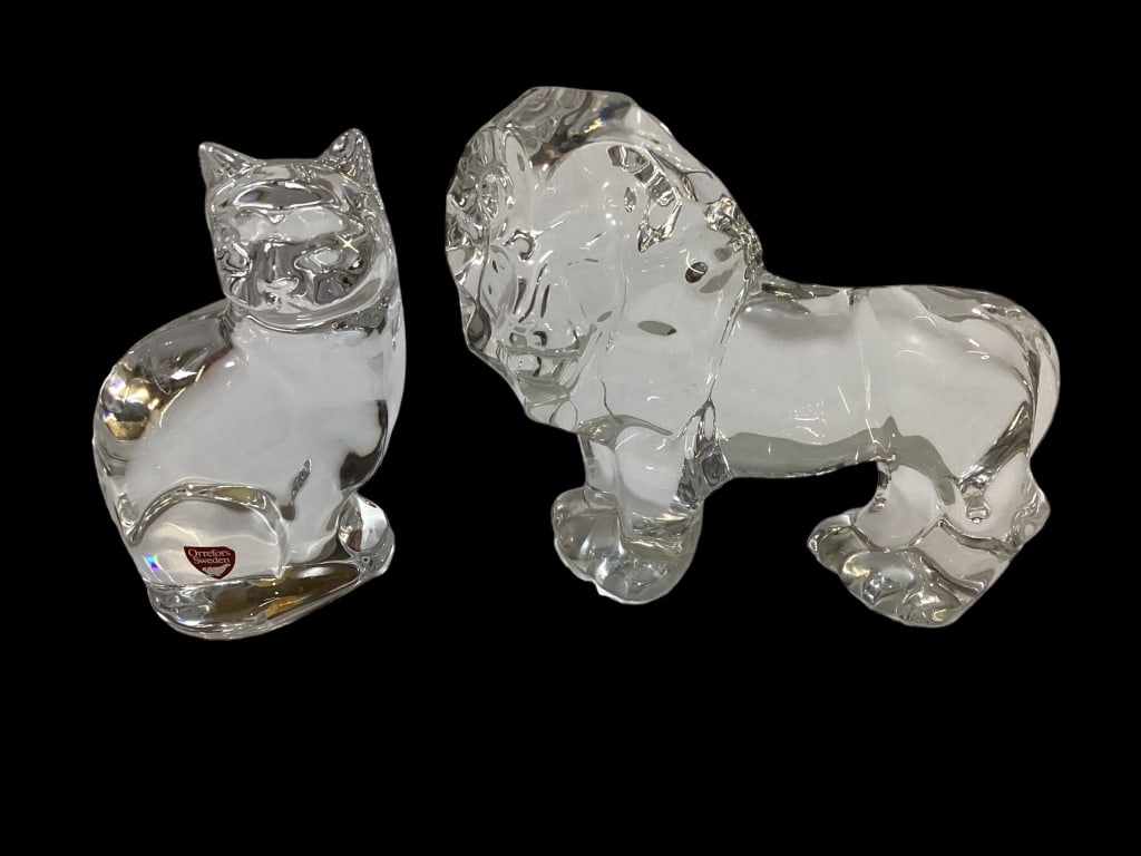 Orrefors Cat, Val St Lambert Lion (1 of 7)