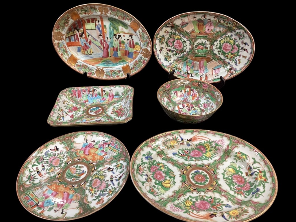 Famille Porcelain Articles (1 of 7)