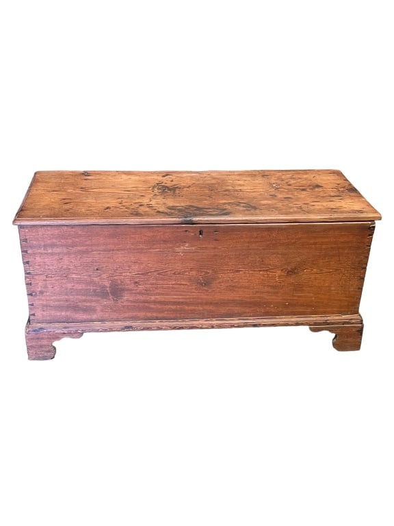 Heart Pine Chippendale Blanket Box (1 of 5)