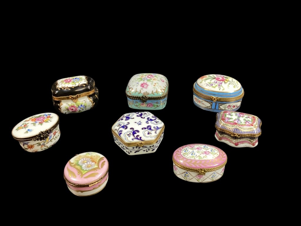 Eight Porcelain Trinket Boxes (1 of 6)