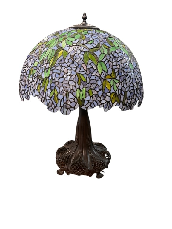Tiffany Style Table lamp (1 of 4)