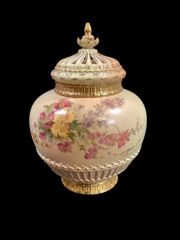 Royal Worcester Porcelain (1 of 5)