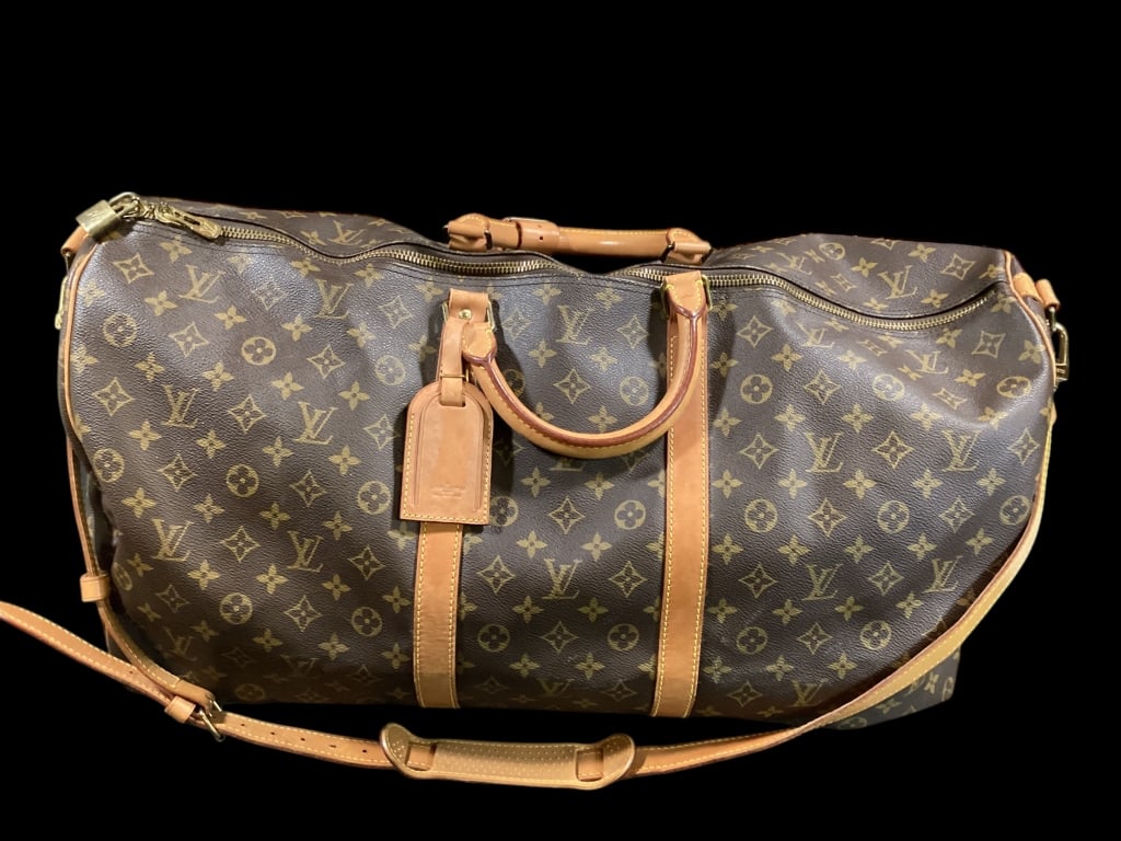 Louis Vuitton Keepall Bandouliere Duffle (1 of 8)