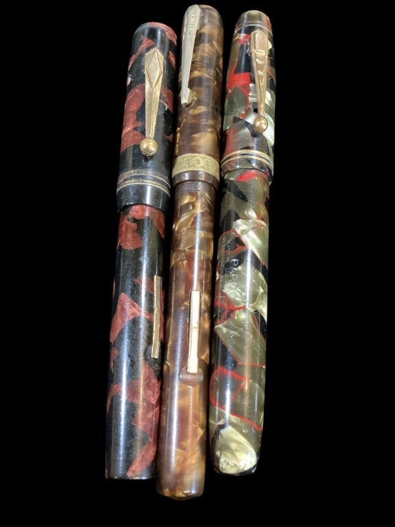 Three Vintage Fountain Pens (1 of 5)