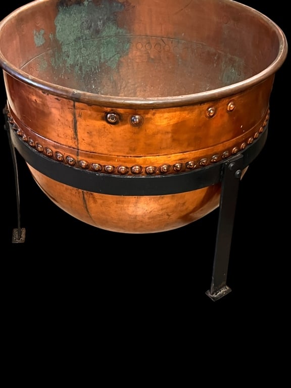 Monumental Copper Candy/Apple Butter Kettle (1 of 4)